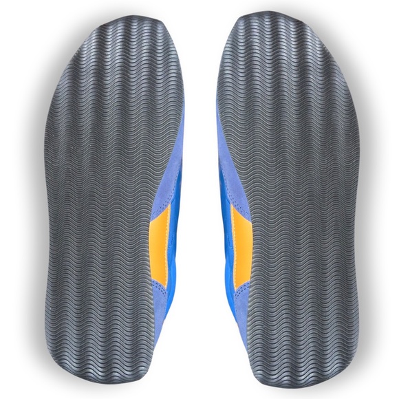 Madewell League Sneakers in Navy Suede NK123 Spring 2023 - Picture 8 of 11